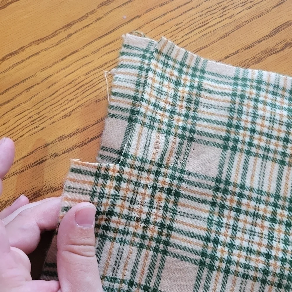 Vintage Plaid Fabric Scrap Piece